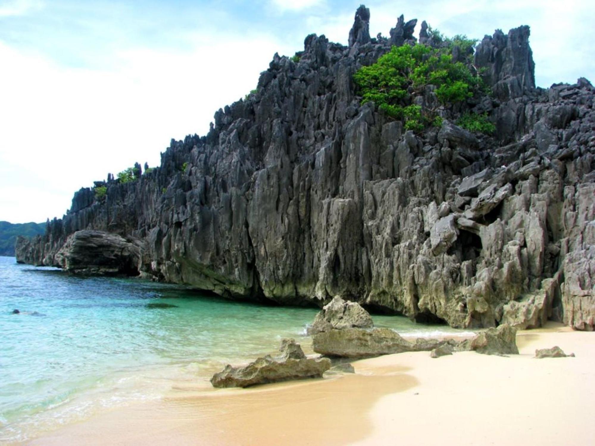 Reddoorz Near Colgante Bridge Naga City Extérieur photo